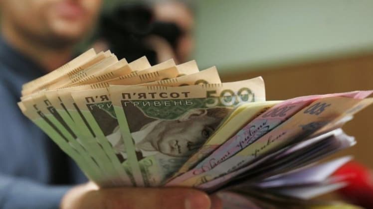 Коли гроші потрібні “на вчора”: як