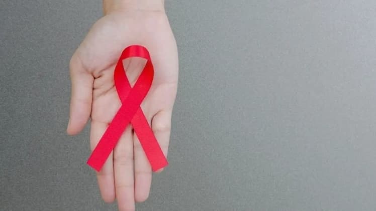 Всесвітній день боротьби зі СНІДом: світ