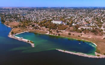 Рашисти обстріляли південь Дніпровщини: Нікополь, Апостолове,